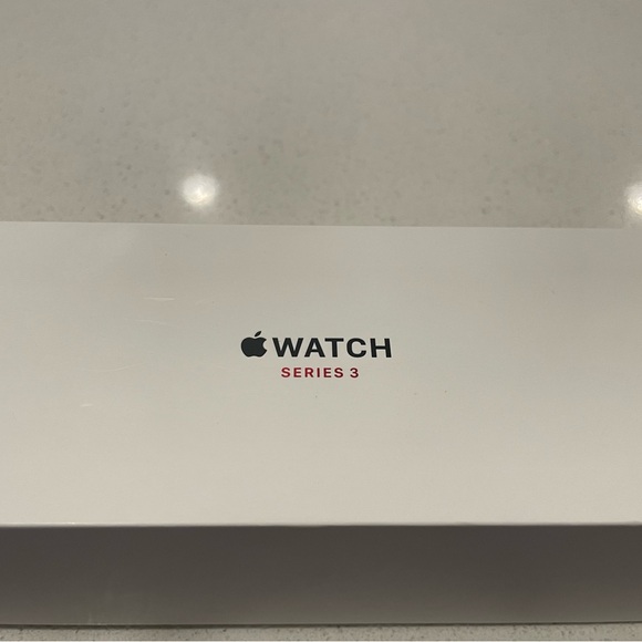 Apple Watch Series 3 - Picture 1 of 8